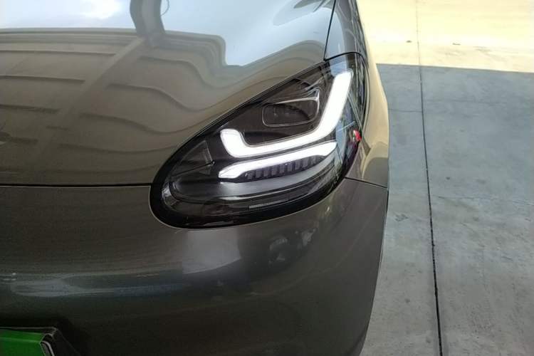 Used Wuling Bingo 2024 333 km Enjoyment Version Left Front Headlight