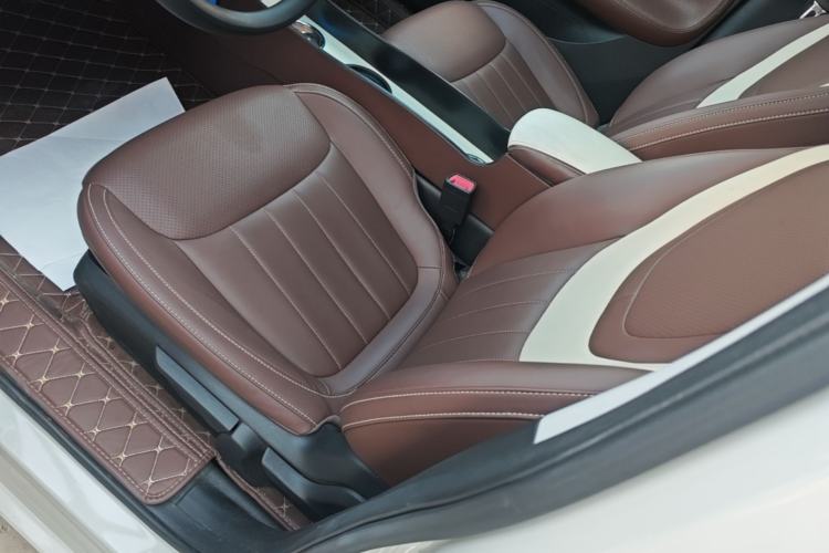 Used Wuling Bingo 2024 333 km Enjoyment Version Left Front Seat