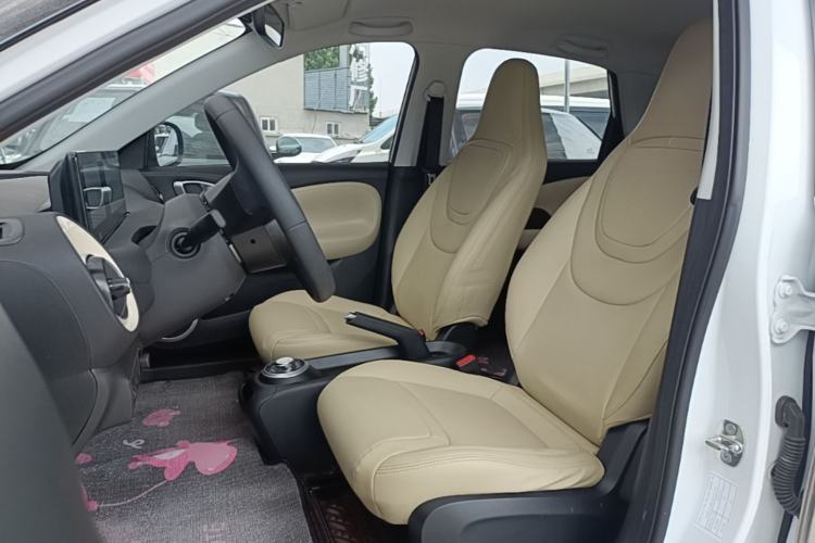 Used Wuling Bingo 2024 203km Light Edition Left Front Seat