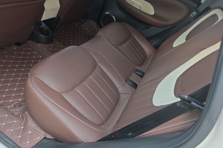 Used Wuling Bingo 2024 333 km Enjoyment Version Left Rear Seat