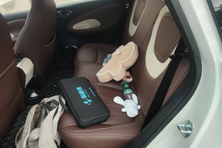 Used Wuling Bingo 2024 333 km Enjoyment Version Left Rear Seat