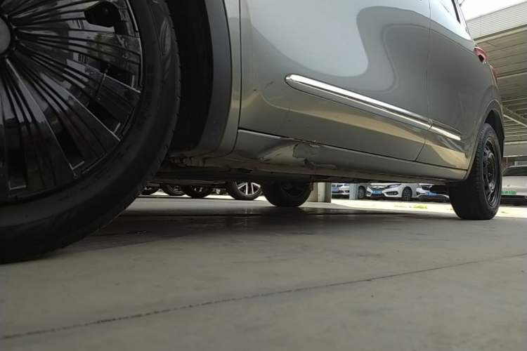 Used Wuling Bingo 2024 333 km Enjoyment Version Left Side Sill