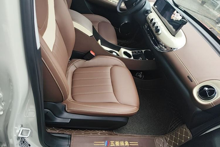 Used Wuling Bingo 2024 333 km Enjoyment Version Right Front Seat