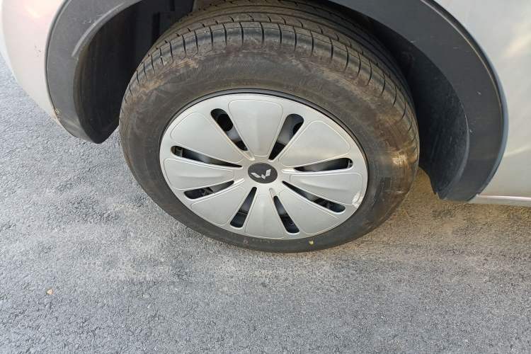 Used Wuling Bingo 2024 203km Light Edition Right Rear Wheel Hub
