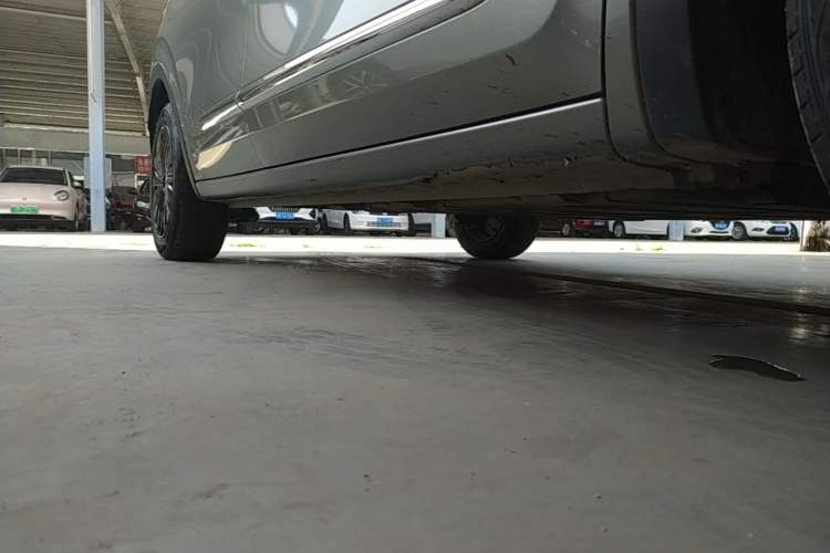 Used Wuling Bingo 2024 333 km Enjoyment Version Right Side Sill