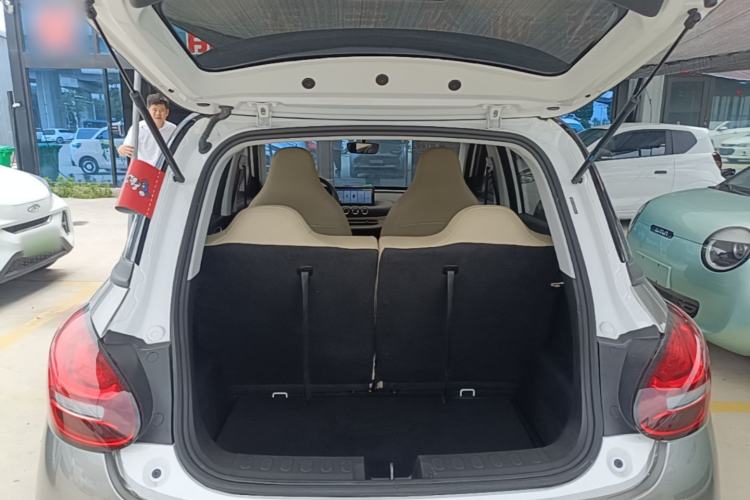 Used Wuling Bingo 2024 203km Light Edition Trunk