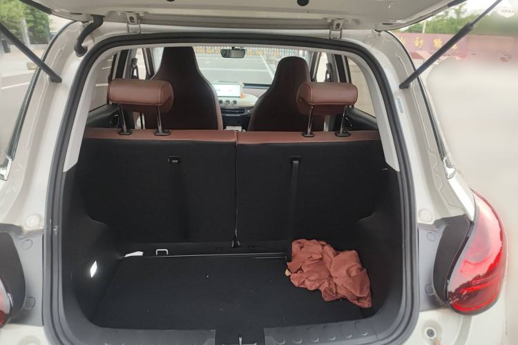 Used Wuling Bingo 2024 333 km Enjoyment Version Trunk