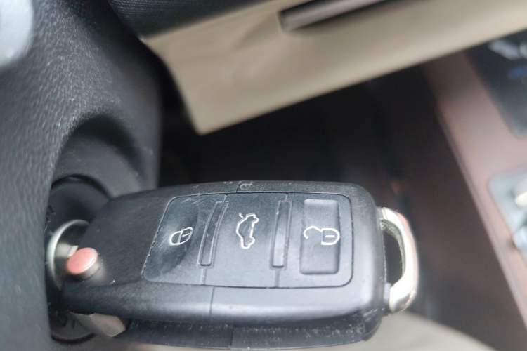 Used Wuling Bingo 2024 203km Light Edition Vehicle Key