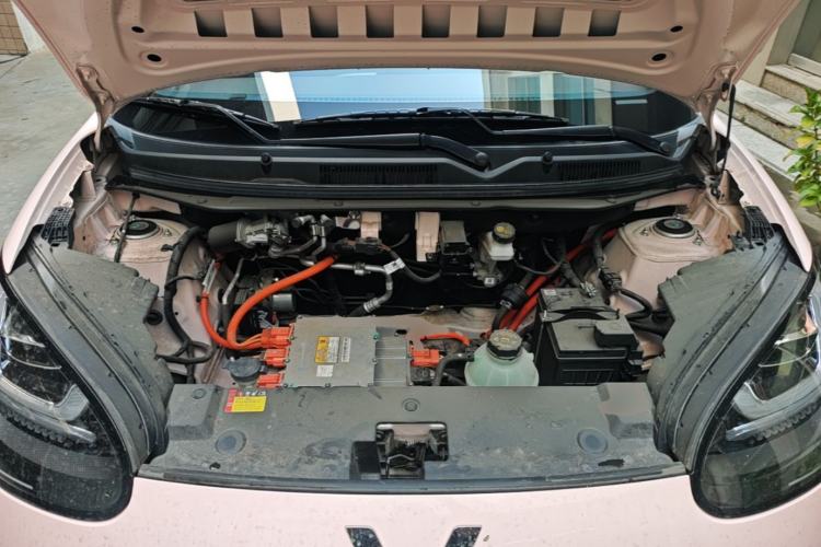 Used Wuling Bingo 2024 333 km Enjoyment Version Engine Bay