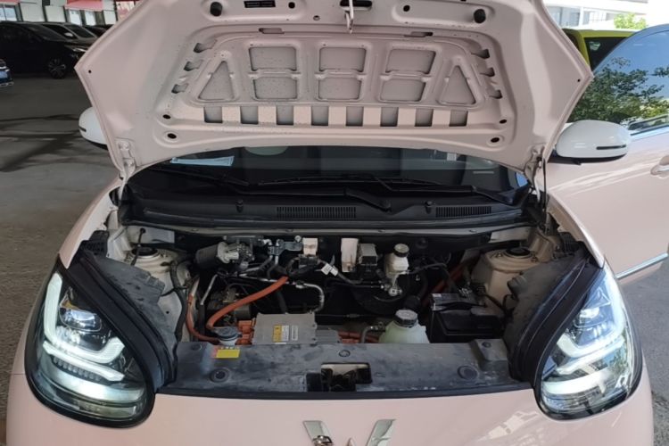 Used Wuling Bingo 2024 333 km Enjoyment Version Engine Bay