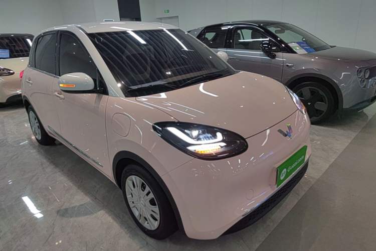 Used Wuling Bingo 2024 333 km Enjoyment Version Front Right 45 Deg