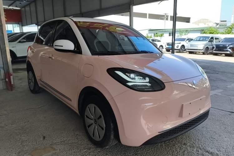 Used Wuling Bingo 2024 333 km Enjoyment Version Front Right 45 Deg