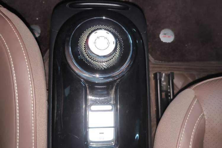Used Wuling Bingo 2024 333 km Enjoyment Version Gear Lever