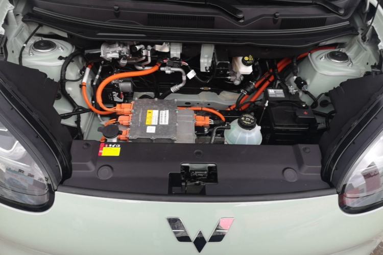 Used Wuling Bingo 2024 333 km Lingxi Connected Version Engine Bay