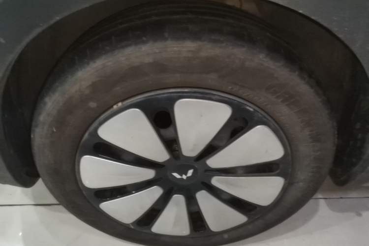 Used Wuling Bingo 2024 333 km Lingxi Connected Version Exterior 4