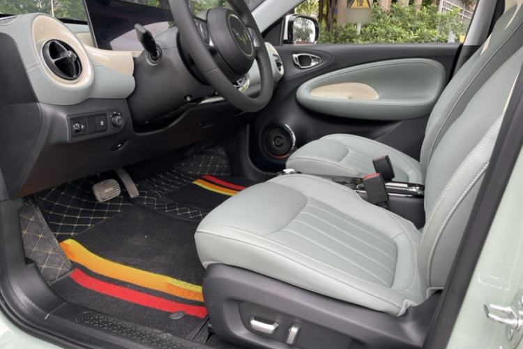 Used Wuling Bingo 2024 333 km Lingxi Connected Version Interior 3
