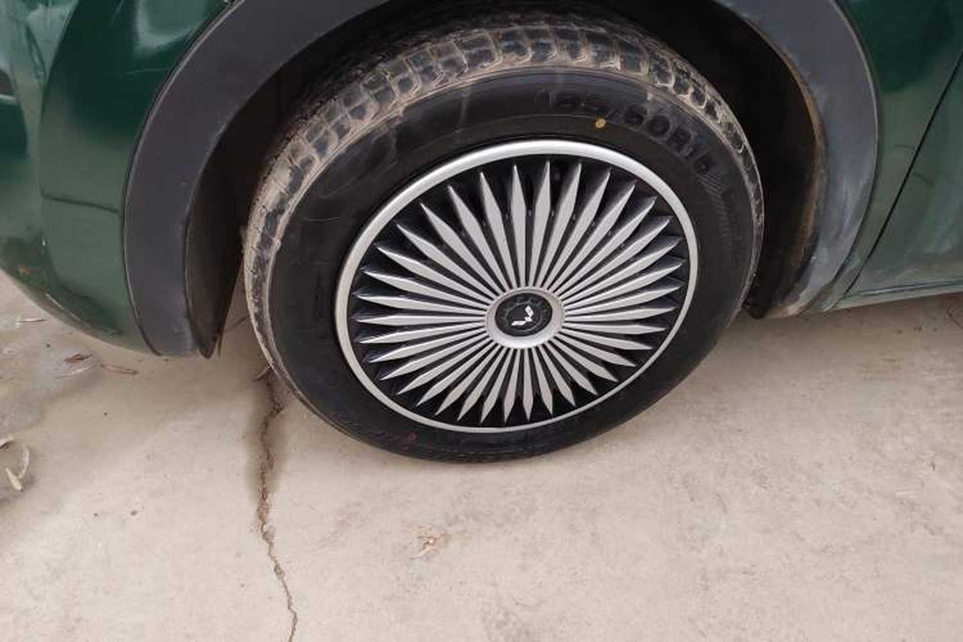 Used Wuling Bingo 2024 333 km Enjoyment Version Left Front Wheel Hub