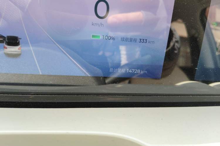 Used Wuling Bingo 2024 333 km Lingxi Connected Version Odometer Close Up