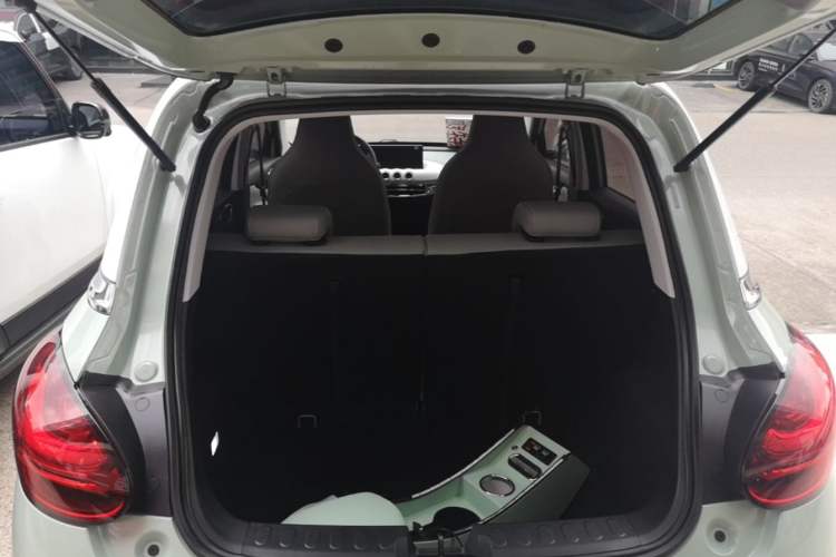 Used Wuling Bingo 2024 333 km Lingxi Connected Version Trunk