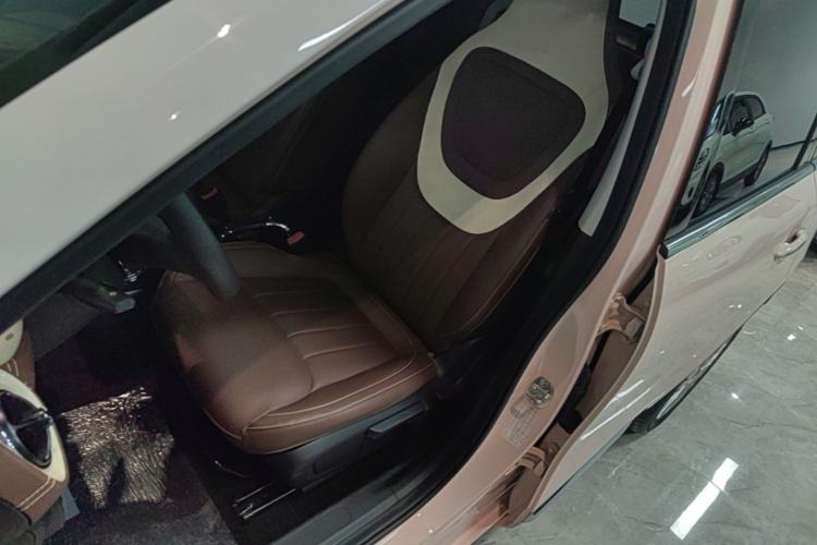 Used Wuling Bingo 2024 333 km Enjoyment Version Left Front Seat