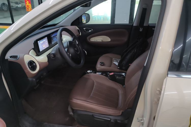 Used Wuling Bingo 2024 333 km Enjoyment Version Left Front Seat