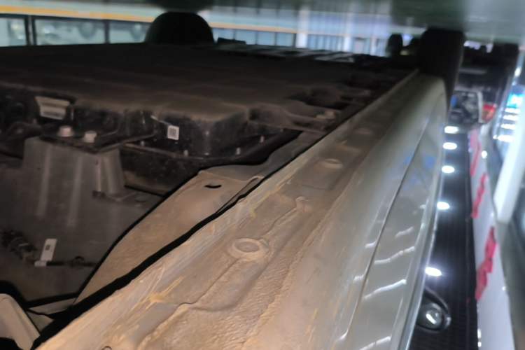 Used Wuling Bingo 2024 333 km Enjoyment Version Left Side Sill