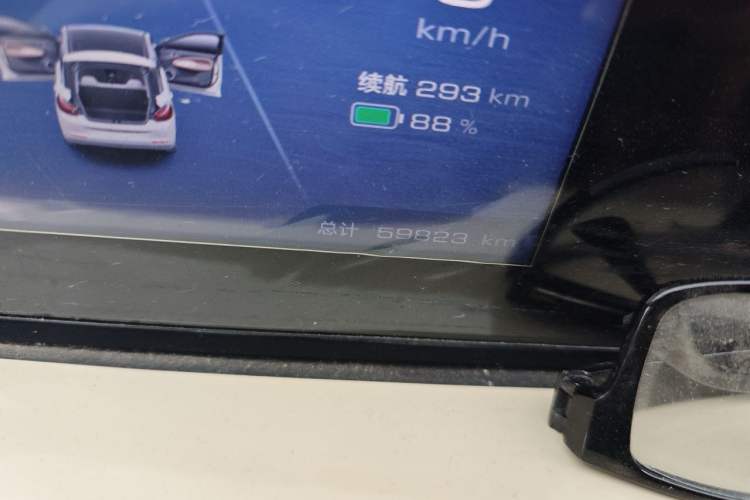 Used Wuling Bingo 2024 333 km Enjoyment Version Odometer Close Up