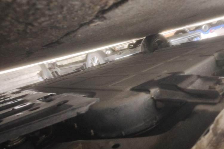 Used Wuling Bingo 2024 333 km Lingxi Connected Version Chassis Front Right