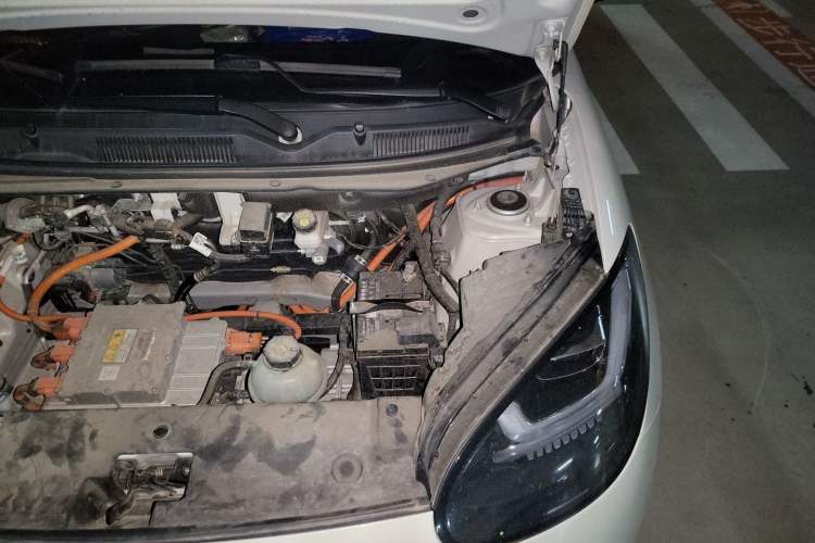 Used Wuling Bingo 2024 333 km Enjoyment Version Engine Bay Left