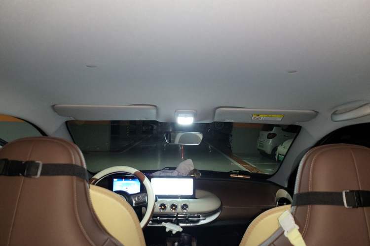 Used Wuling Bingo 2024 333 km Enjoyment Version Headliner