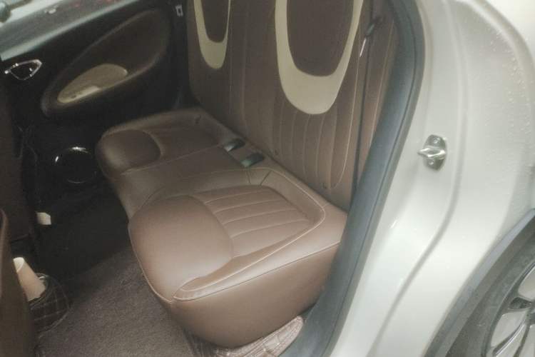 Used Wuling Bingo 2024 333 km Lingxi Connected Version Left Rear Seat