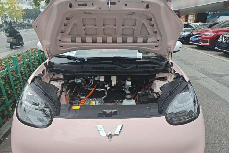 Used Wuling Bingo 2024 333 km Lingxi Connected Version Engine Bay