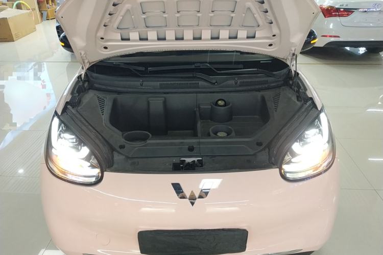 Used Wuling Bingo 2024 333 km Lingxi Connected Version Engine Bay