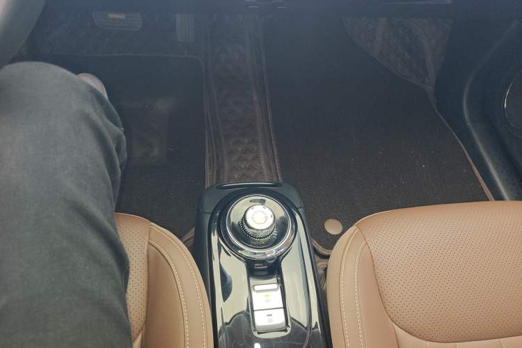 Used Wuling Bingo 2024 333 km Enjoyment Version Gear Lever