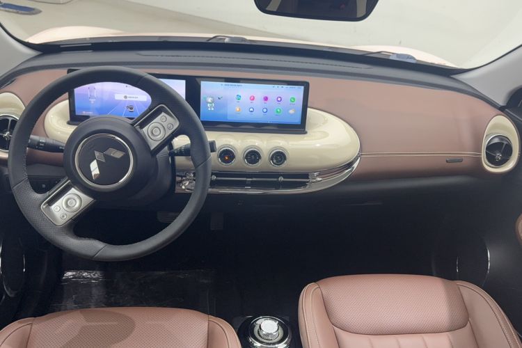 Used Wuling Bingo 2024 333 km Lingxi Connected Version Interior 3