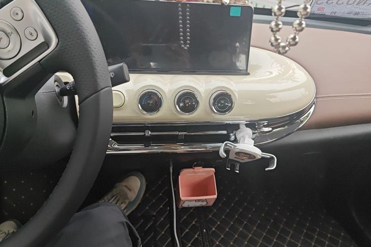 Used Wuling Bingo 2024 333 km Lingxi Connected Version Interior 3