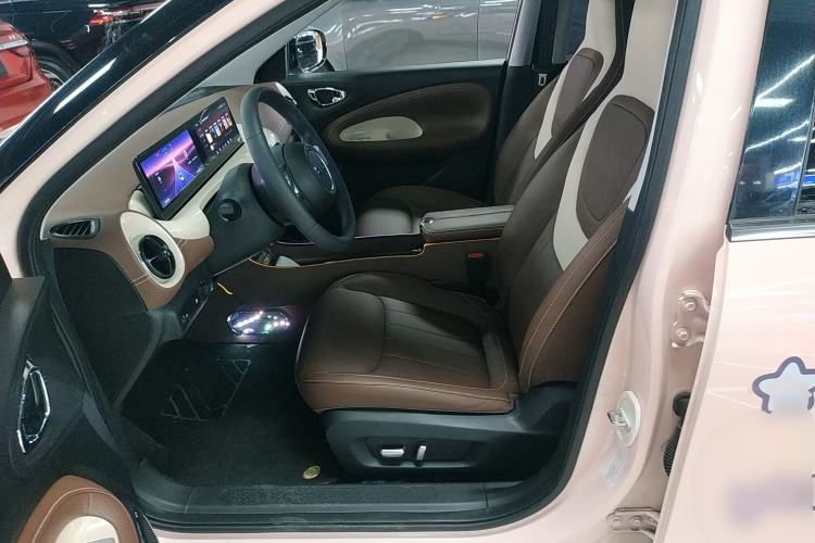 Used Wuling Bingo 2024 333 km Lingxi Connected Version Left Front Seat
