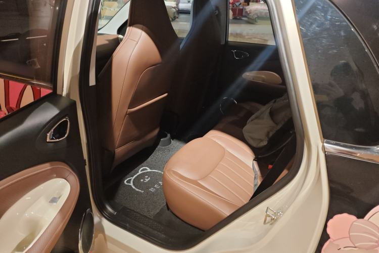 Used Wuling Bingo 2024 333 km Lingxi Connected Version Left Rear Seat
