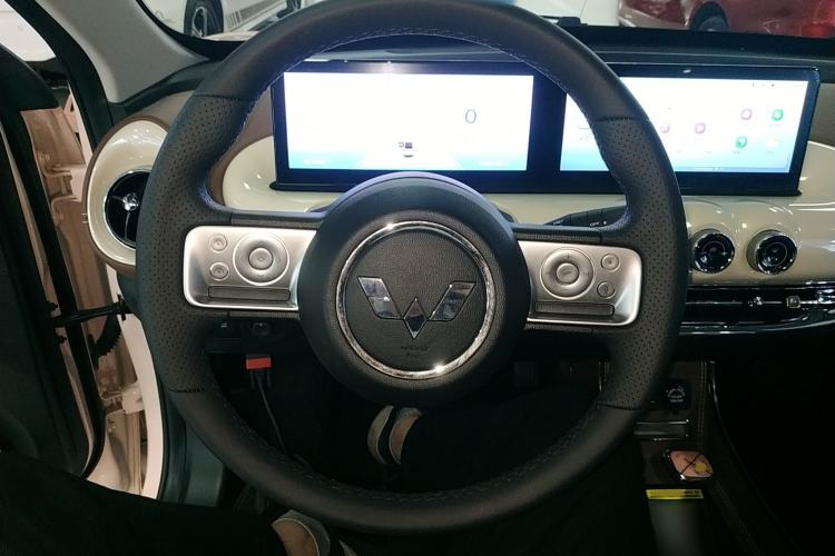 Used Wuling Bingo 2024 333 km Lingxi Connected Version Steering Wheel