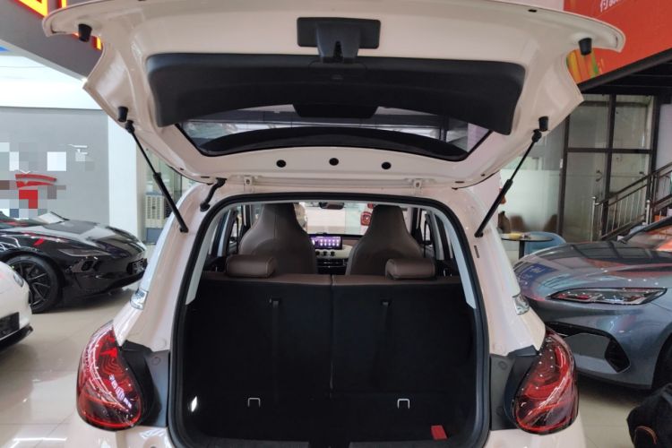 Used Wuling Bingo 2024 410 km Lingxi Deluxe Edition Trunk