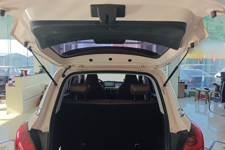Used Wuling Bingo 2024 333 km Enjoyment Version Trunk