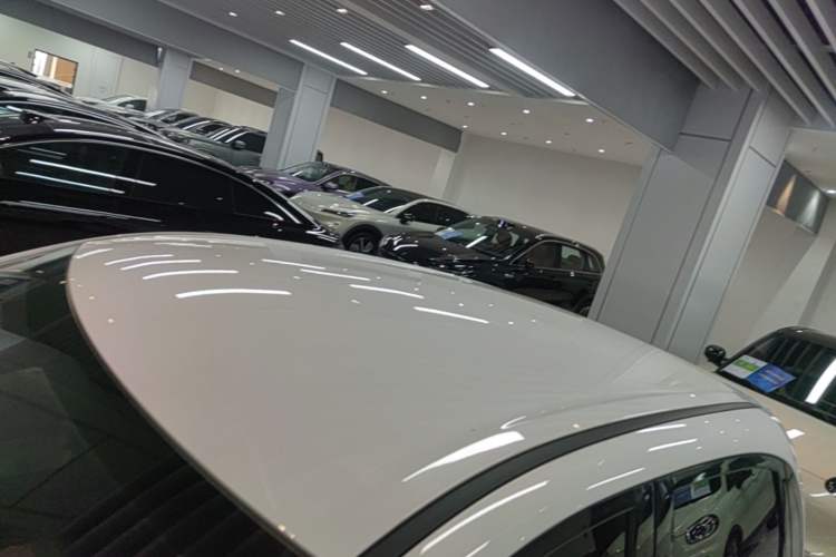 Used Wuling Bingo 2024 333 km Enjoyment Version Roof