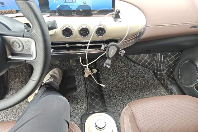 Used Wuling Bingo 2024 333 km Lingxi Connected Version Audio And AC Panel