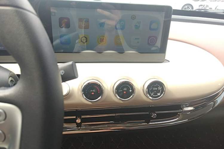 Used Wuling Bingo 2024 333 km Enjoyment Version Audio And AC Panel