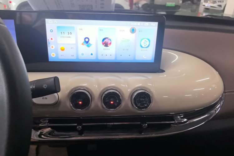 Used Wuling Bingo 2024 333 km Enjoyment Version Audio And AC Panel