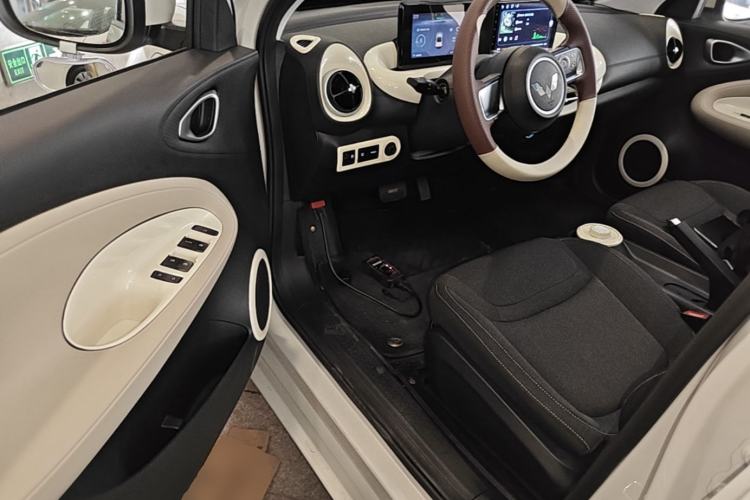 Used Wuling Bingo 2024 203km Light Edition Driver Seat
