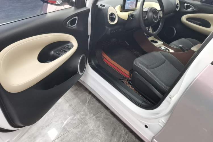 Used Wuling Bingo 2024 203km Light Edition Driver Seat