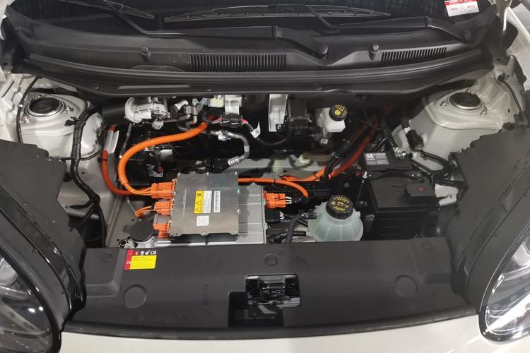 Used Wuling Bingo 2024 333 km Enjoyment Version Engine Bay