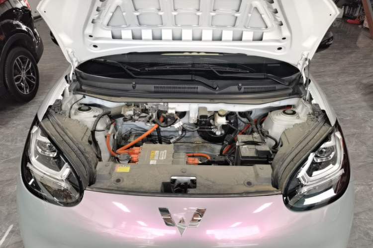 Used Wuling Bingo 2024 203km Light Edition Engine Bay