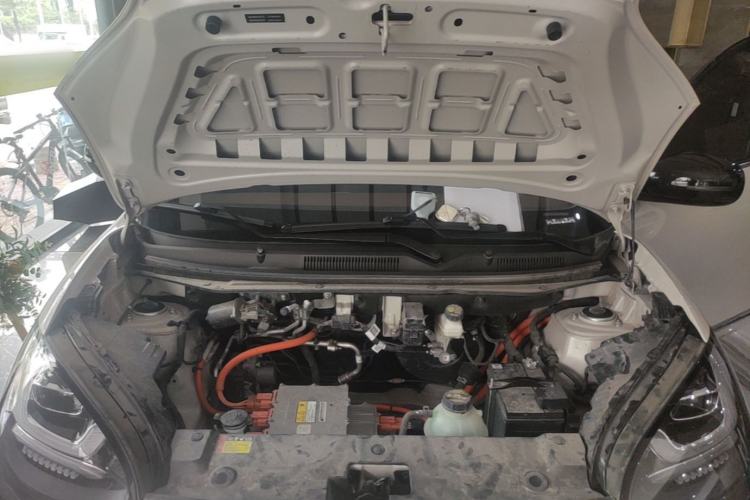 Used Wuling Bingo 2024 333 km Enjoyment Version Engine Bay